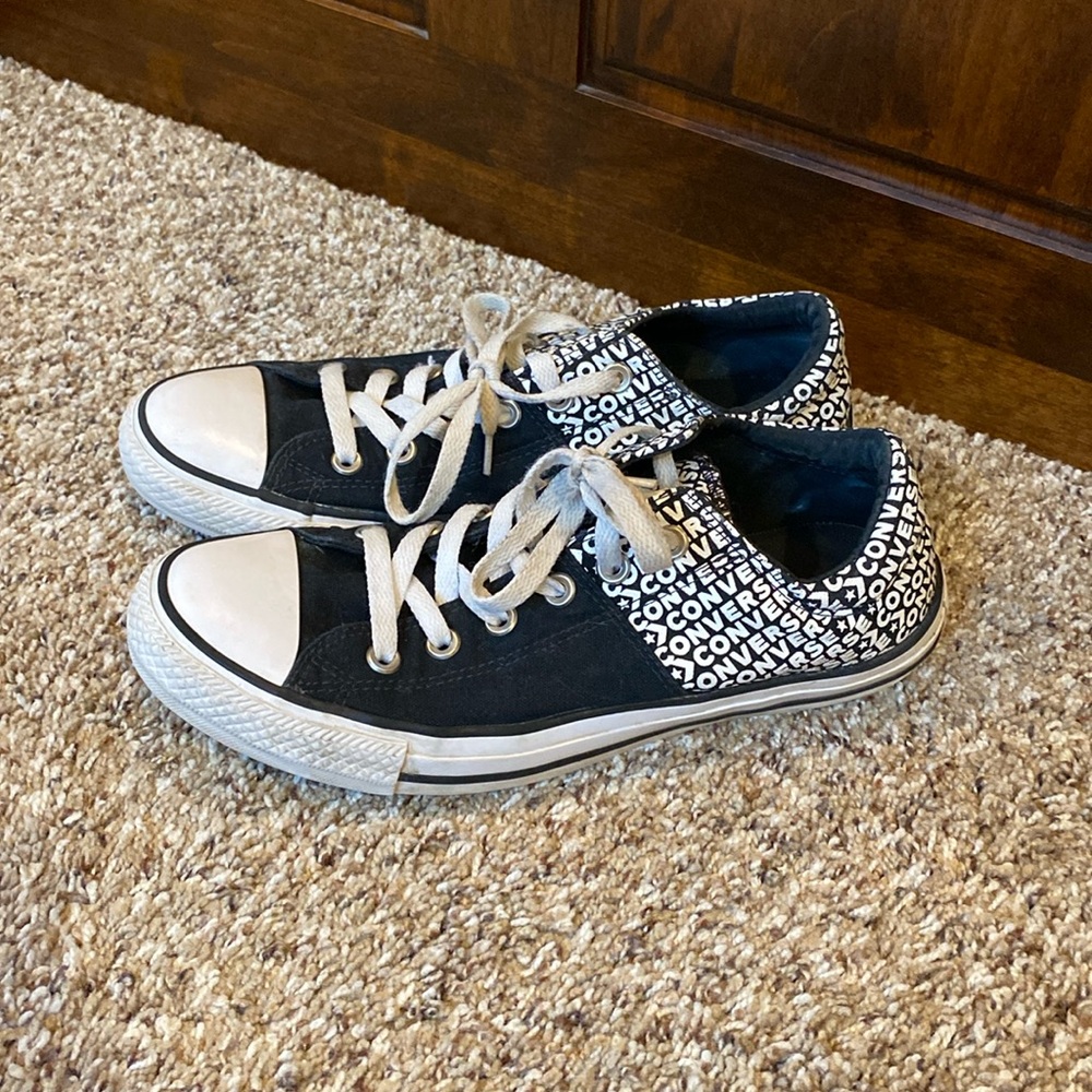 Converse Women's Black Sneakers